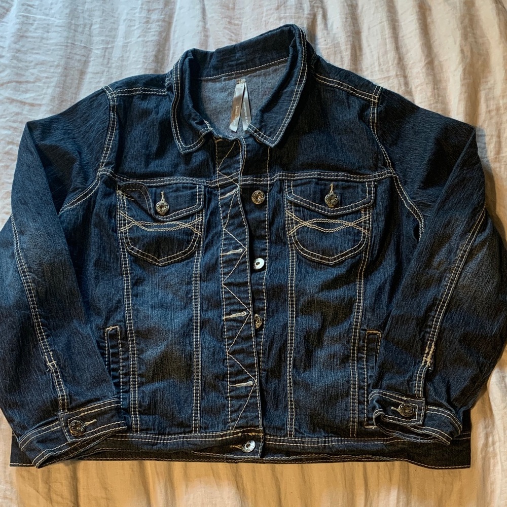 Penningtons Dark Blue Denim Jacket with Contrast Stitching